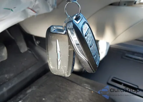 2022 Chrysler Voyager Lx из США, поврежденный, VIN 2C4RC1CG0NR205280